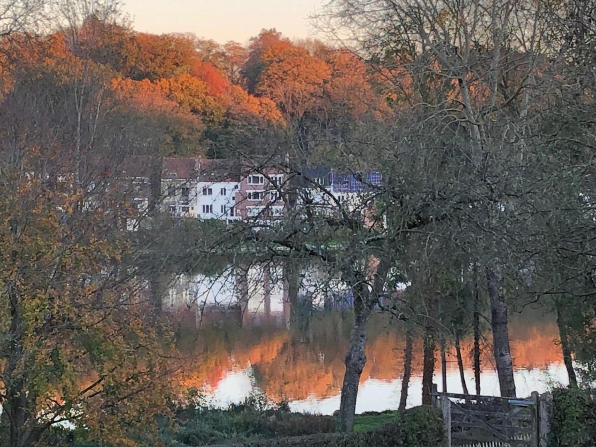 Bed and Breakfast Le Jardin Des Sources La Hulpe Exterior foto