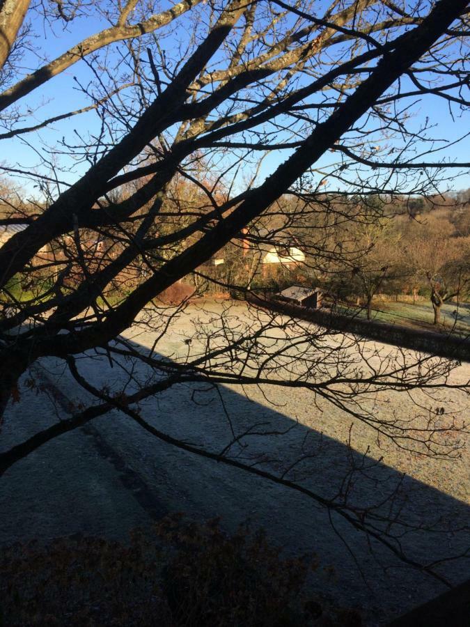Bed and Breakfast Le Jardin Des Sources La Hulpe Exterior foto